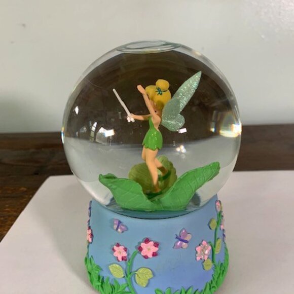 Disney's Tinkerbell Muscial Globe - Picture 4 of 8